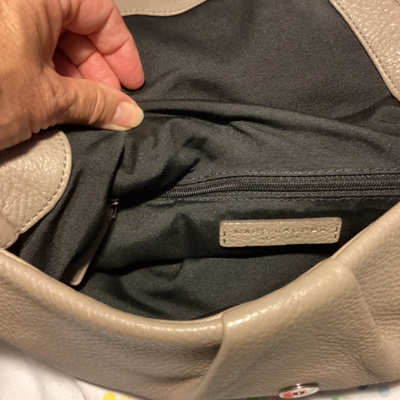 Marc Jacobs purse beige gray soft Leather shoulder bag luxury cream COA- SALE - Picture 6 of 14